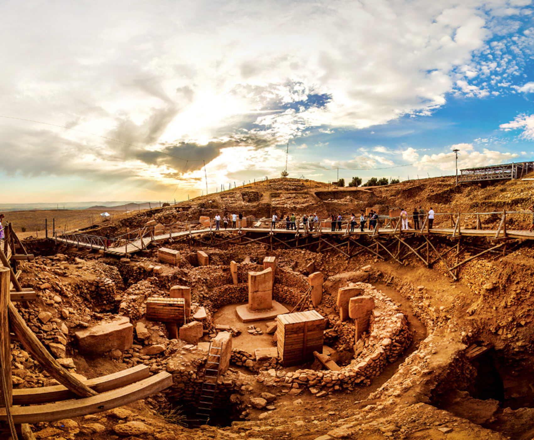 UÇAKLI GAP  İNCİLERİ ( NEMRUT & GÖBEKLİTEPE & MARDİN )