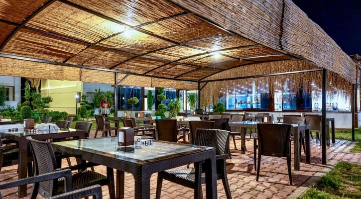 Hitit Marina Hotel & Bungalows