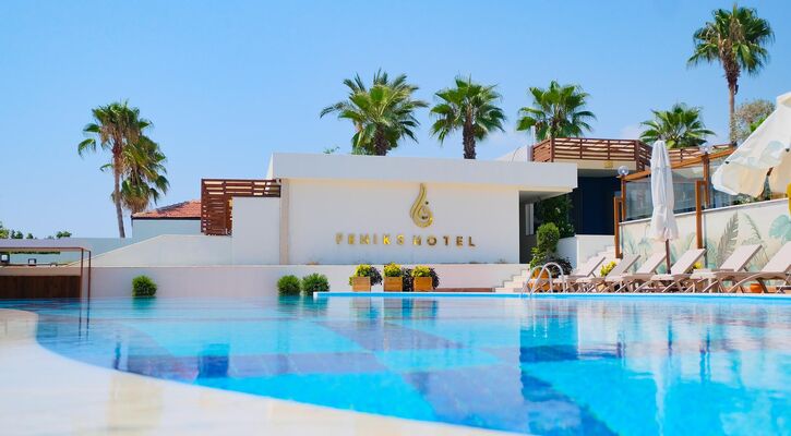 Feniks Hotel
