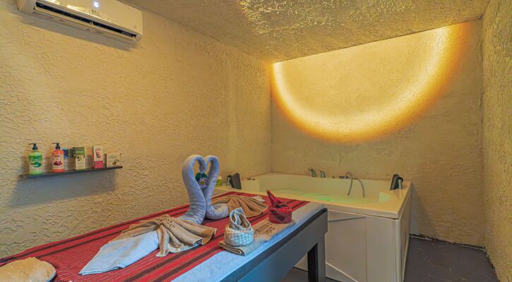ENKİ SPINOZA THERMAL RESORT HOTEL