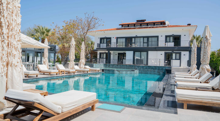 Enki Suess Alaçatı Otel