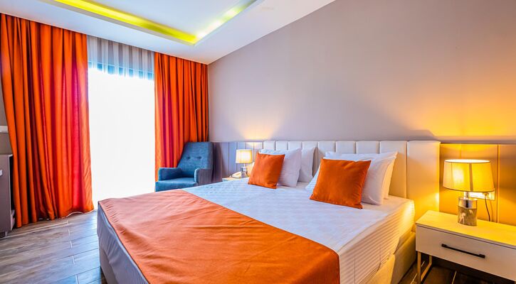 Feniks Hotel