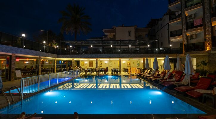 Kleopatra Fatih Hotel