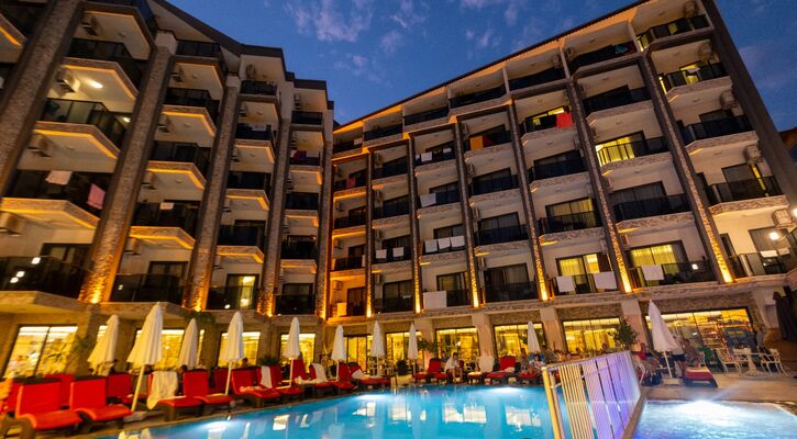 Kleopatra Fatih Hotel