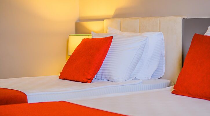 Feniks Hotel