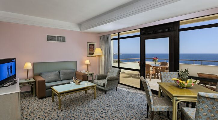 Özkaymak Falez Hotel