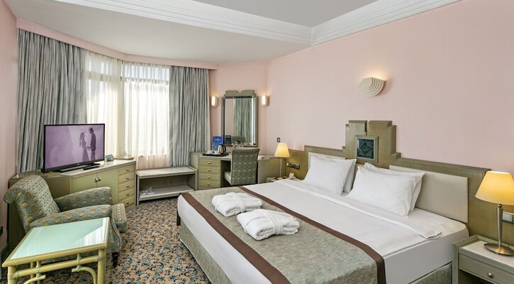 Özkaymak Falez Hotel