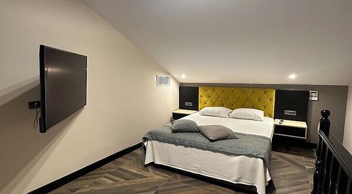 Enki Royal Çeşme Otel