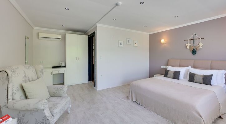 Enki Suess Alaçatı Otel