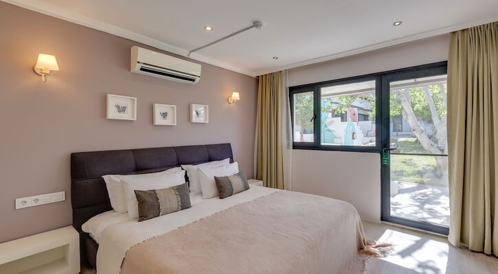 Enki Suess Alaçatı Otel