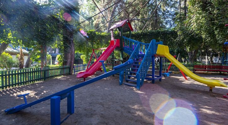 Armas Kaplan Paradise